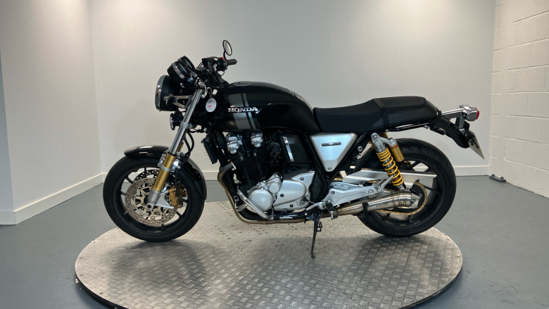 Honda CB 1100NAHE (17MY)